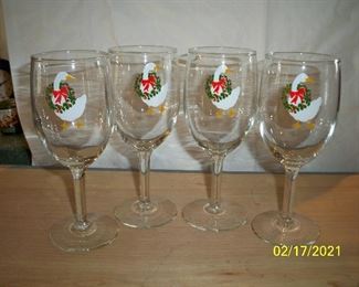 Set of 4 Christmas Geese Wine Goblets
