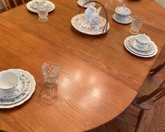 Farmhouse Table with 3 leaves inserted 