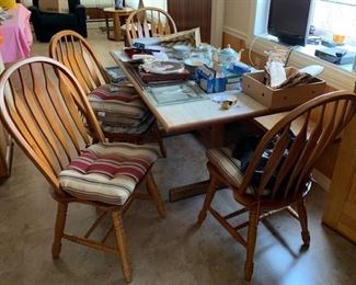 Pine Table with 4 matching chairs ( 3 seat bench ) 