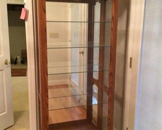 Oak Veneer Curio Cabinet w5 Glass Shelves