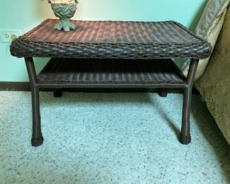 87 Wicker Side Table