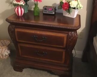 Second bedside table