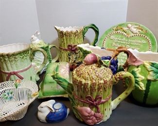 Cute collection of green and white ceramic pitchers and more. Hand painted plate 10.5" Pitchers 7-9" Bunny pot 6" https://ctbids.com/#!/description/share/768267