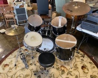 7-Piece beginners drum kit 