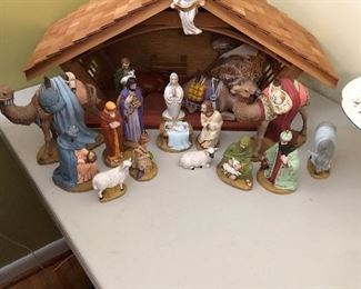 Very nice Nativity set
