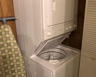 Apartment type washer and dryer