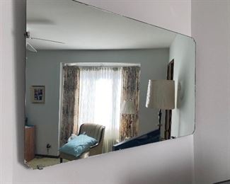 Large display mirror