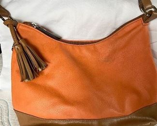 Croft & Barrow purse - $10