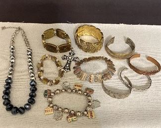 One lot of costume jewelry. All in good condition. (11) $20