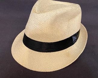 Fedora hat $4 (size 58)