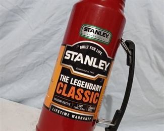 Stanley Thermos 1.1 quart Brand New