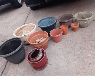 Lot of flower pots / planters