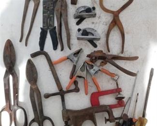 Tin snips, screwdrivers, clamps and misc tool lot