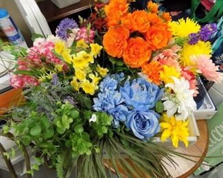ASSORTED FLOWERS