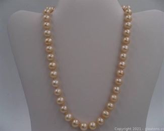 Strand Freshwater Pearls