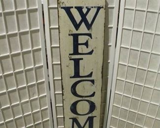 Vertical Welcome Sign