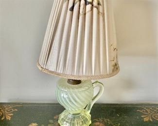 $45 - Vintage lamp with pleated bird shade, tested and working; 14" H with 8" diameter shade