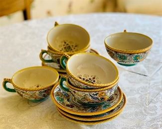 $100 - Set of Deruta coffee cups; 5 cups and 6 saucers