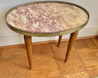 $150 - Vintage French Louis XVI style marble top side table brass gallery - 17" H x 19.5" W x 13.5" D