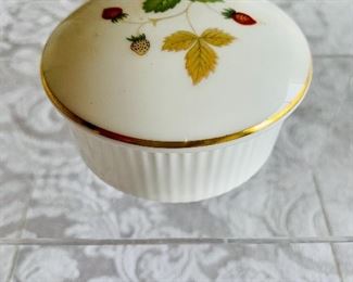 $24- Wedgwood Strawberry & Vine Trinket box; approx 3” diameter