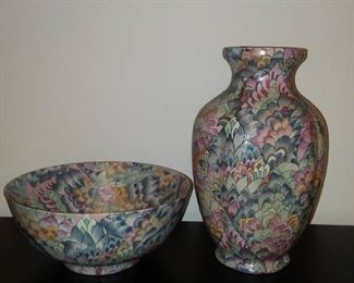 Beautiful Floral Embossed Andrea by Sadek Matching Bowl and Vase