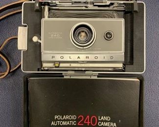 Vintage Polaroid 240 Land Camera