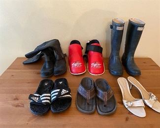 Boots, Flip flops, Sandals