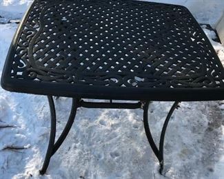 Agio Backyard End Table