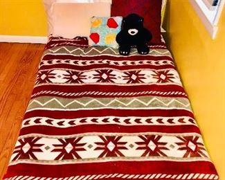 Toddler bed