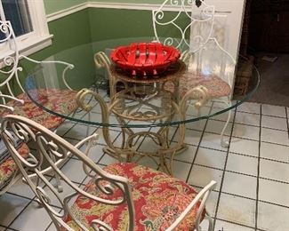 Heavy duty round table , 4 chairs with cushions 
