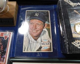 Mickey Mantle signed card