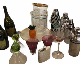 134Barware  Shakers, Flask, Glasses 