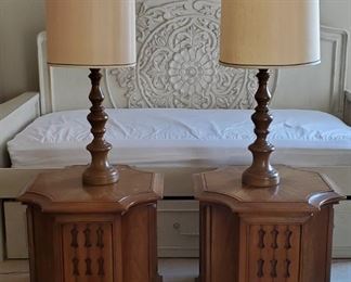 203MCM End Tables  Lamps  Set