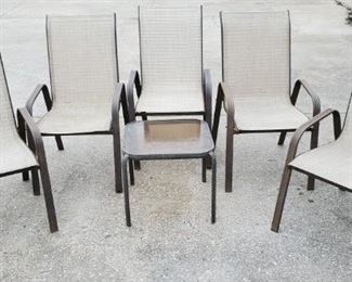 231Outdoor Chairs  Table
