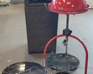 237Red Devil Grill  Trash Can
