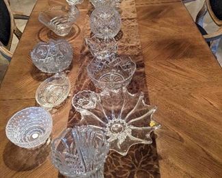 MISC. CRYSTAL PIECES. PRICE $200 FOR ALL 20 PIECES.