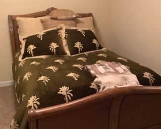 Austin Horn Collection Luxurious Bedding