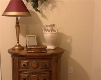 Oval Nightstand with Accessories