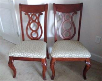 Chairs to dining room table