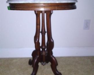 Marbletop table oval 1 of 2