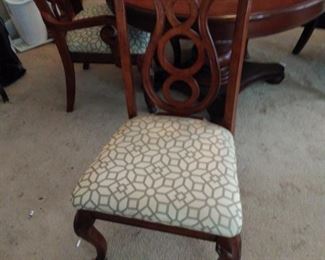 Dining room chair