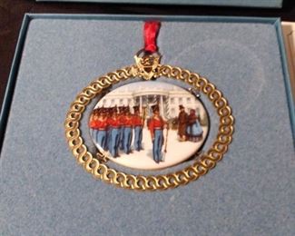 Whitehouse christmas ornament