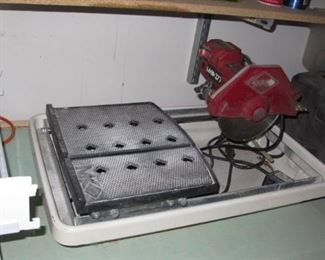 MK Diamond MK377 tile saw