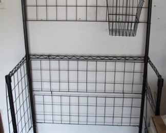 Sports equipment rack