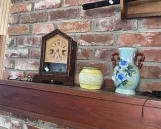 MANTLE CLOCK