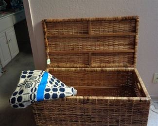 Rattan Trunk