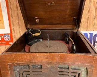 Vintage Zenith Radio and Record Player