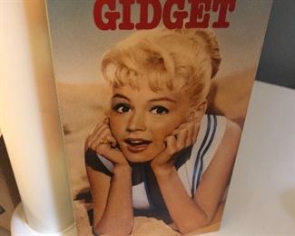 vhs -first gidget- have many fun older vhs- 