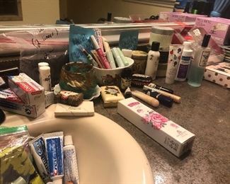 clinique- avon-lancome- este lauder  and more in toiletries and hh items 