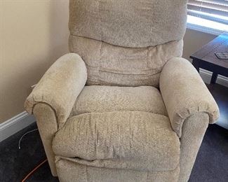 Set of two lazy boy recliner’s